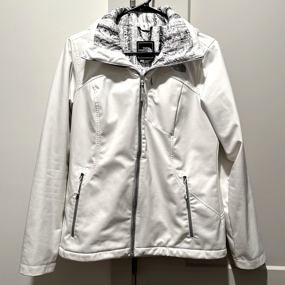 The North Face Jackets & Blazers - Women’s north face winter coat